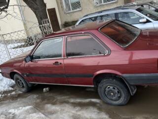 Разбираю Ауди 80b2 1,6 бензин