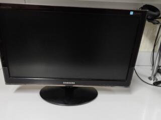 Продам рабочие мониторы