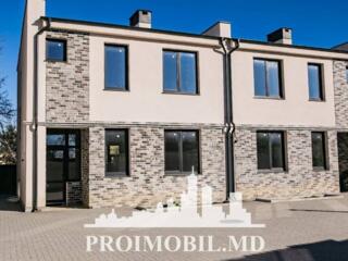 Vă propunem spre vânzare acest duplex în stilHi-tech cu2nivele,sect. .