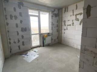 Предлагается к продаже двухкомнатная квартира в новом сданном доме на 