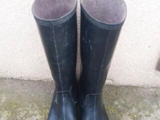 Продам сапоги резиновые, рабочие.