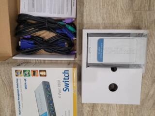 KVM-переключатель D-Link DKVM-4K