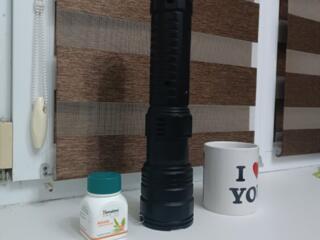 Продам тактический фонарь