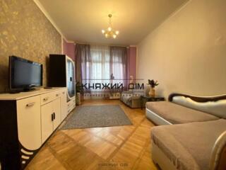 Оренда 3-кімнатної квартири в історичному центрі Києва — вул. ...