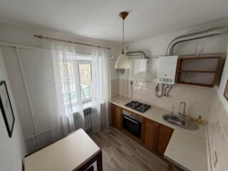 Продам 3 комнатную возле Парка Марка Твена