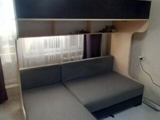 Продам диван-кровать с двумя ярусами