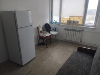 Продаю две раздельные комнаты в малосемейке по улице Вершигоры.