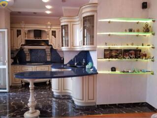 3-комн. квартира в ЖК Капитан, Базарная, парк Шевченко, Леонтовича