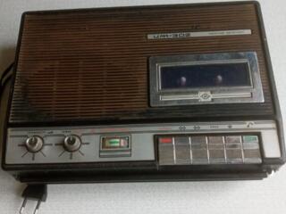 МАГНИТОФОНЫ ВИНТАЖНЫЕ: "ИЖ-302" -недорого!!!! 350 руб. \20$\