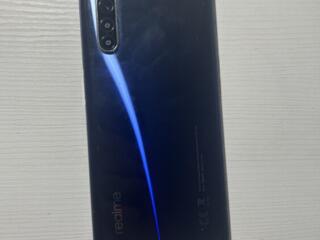 Продам телефон Realme 6