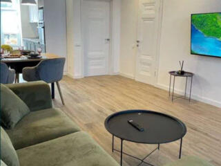 Продам двухэтажный таунхаус 100 кв. м., Лески.