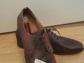 Туфли новые LLOYD 46 размер.