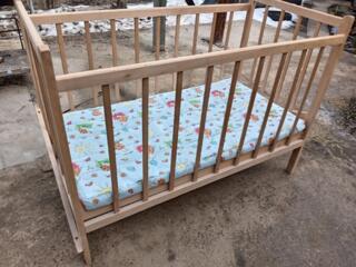 Детская кроватка.