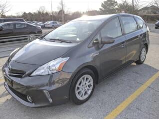 Разбираю Prius V 2015-2018 есть много запчастей в наличии