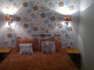 Однокомнатная квартира в новом доме возле Севастопольской площади, на 