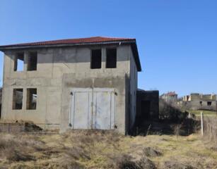 Предлагается к продаже дом в Вапнярке. Коробка под дом построенная с .