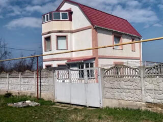 Продам новый 2-х этажный дом с ремонтом в с.Александровка (Лиманский .