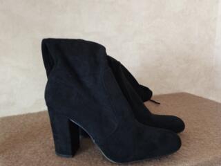 НЕДОРОГО женские сапоги