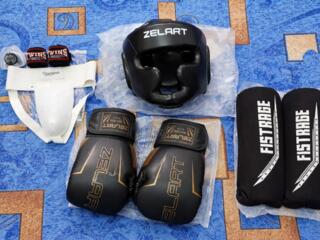 Продаю полный комплект экипировки для тренировок и спарринга