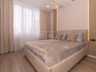 Spre vânzare apartament cu 2 camere și living, amplasat în or. ...
