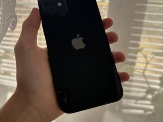 Продам IPhone 12.