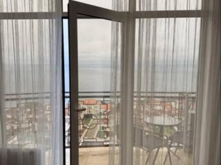 Аренда квартиры с балконом и прямым видом моря Жемчужина 7 Фр. бульвар