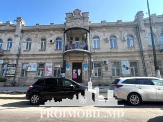 ​ Se oferă spre chirie spațiu pentru oficiu amplasat însect. Centru, .