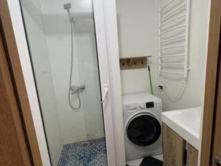 Сдам 2 комнатную хорошую квартиру со свежим ремонтом, заходи живи