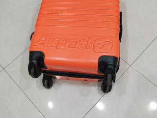 Чемодан аэропорт. Высота - 52 см Ширина - 34 см Глубина - 21,5 см