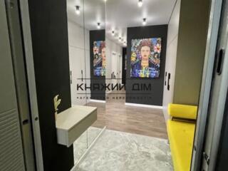 Продаж 2-кімнатної квартири з дизайнерським ремонтом #128205; Київ, ..