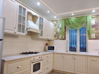 Классный дом рядом с морем.