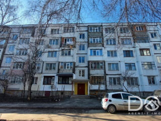 Vânzare: apartament cu 2 camere separate, Botanica/Telecentru