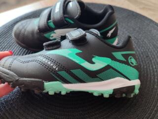 Продам бутсы новые фирмы Joma