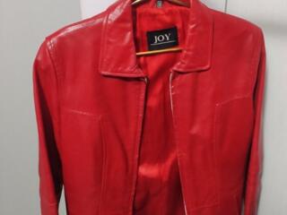 Продам куртку натуральная кожа размер48-50