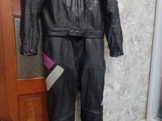 Женский комбинезон