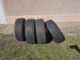 Продаётся комплект летних шин Michelin 225/50/R18
