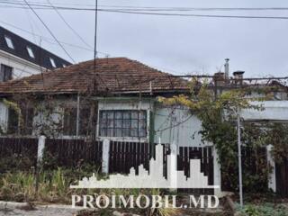 Vă propunem spre vânzare jumătate de casă,sect. Buiucani, str. ...
