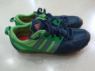 Продам adidas оригинал 41.5 размер