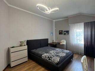 Продам двухэтажный крепкий зимний дом с качественным дорогим ...