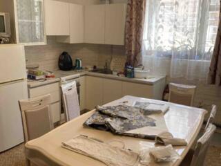 Продам квартиру 130м на Ак.Вильямса