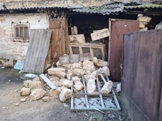 Шифер, кирпич, котелец б/у