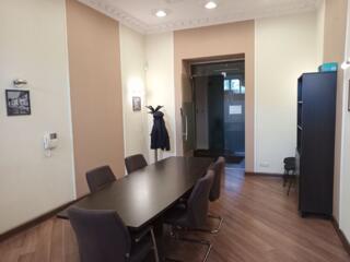 Элитный офис в сердце Одессы: Исторический шик и бизнес-комфорт