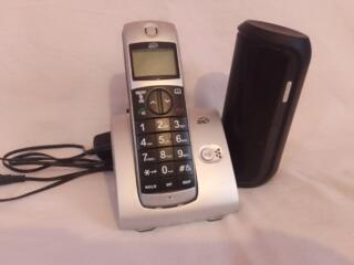 Продам телефон.