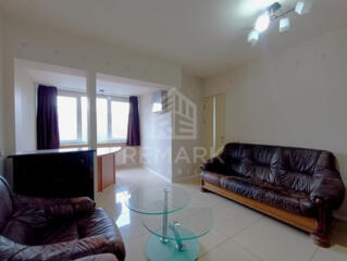 Oficiu compact la Botanica, pe str. Burebista, alături de Centrul ...