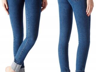 Джинсы стрейч Calzedonia (Italy) новые недорого.