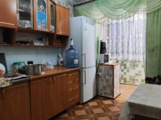 СРОЧНО! Продается просторная 3-комн+2 лоджии 8/13 Красные Казармы ТОРГ