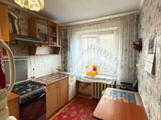 Продаётся 3-комнатная квартира Красные Казармы Шериф