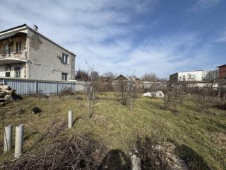 В продаже участок 9 соток земли правильной формы в хорошем и удобном .