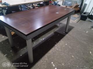 Продается большой офисный стол