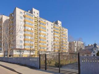 Предлагаем к продаже квартиру, расположенную в секторе Ботаника.